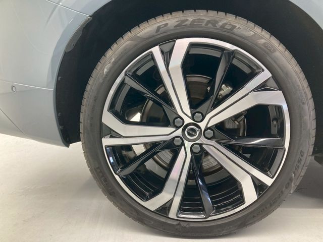 VOLVO XC60 2023 Image 31