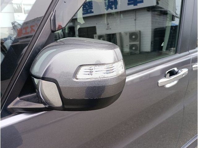 HONDA STEPWAGON E:HEV SPAD 2021 Image 31