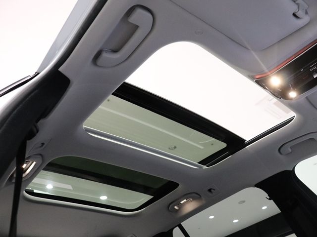 MERCEDES BENZ C CLAS 2023 Image 31