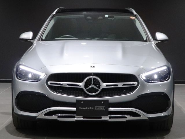 MERCEDES BENZ C CLAS 2023 Image 31