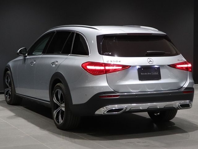 MERCEDES BENZ C CLAS 2023 Image 31