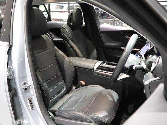 MERCEDES BENZ C CLAS 2023 Image 31