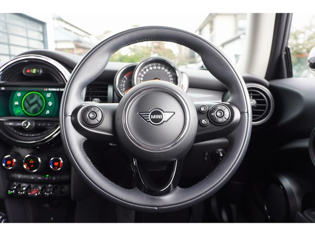 BMW MINI COOPER D 2021 Image 31