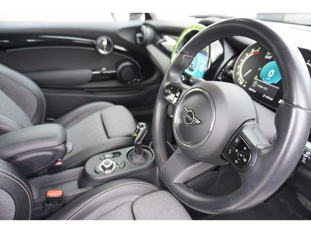 BMW MINI COOPER S 2022 Image 31