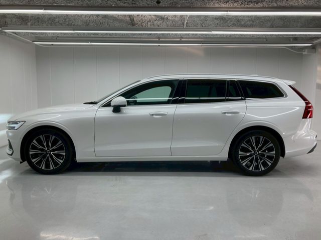 VOLVO V60 2025 Image 31