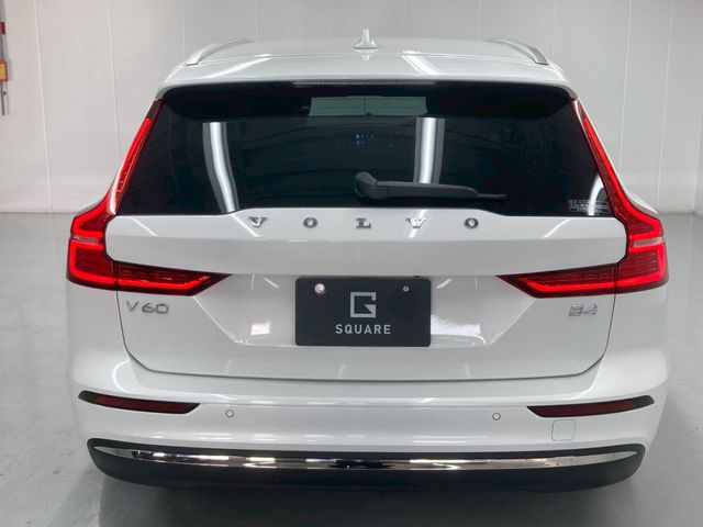 VOLVO V60 2025 Image 31