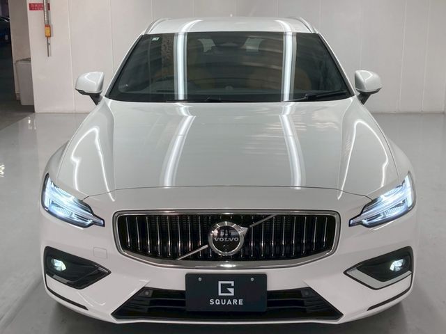 VOLVO V60 2025 Image 31