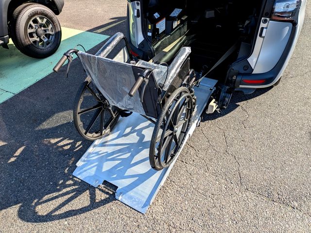 TOYOTA SIENTA 2016 Image 31