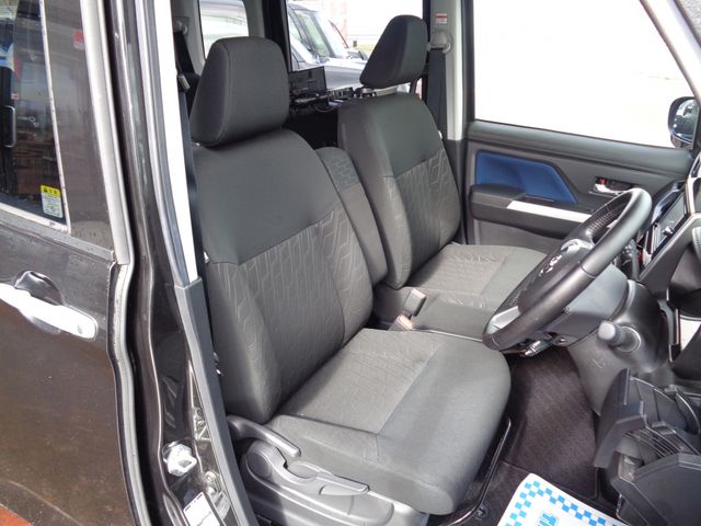 TOYOTA ROOMY 4WD 2020 Image 31