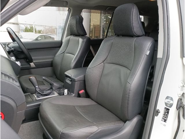 TOYOTA LANDCRUISER PRADO 2012 Image 31