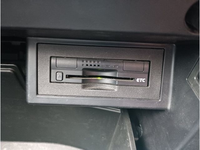 TOYOTA LANDCRUISER PRADO 2012 Image 31