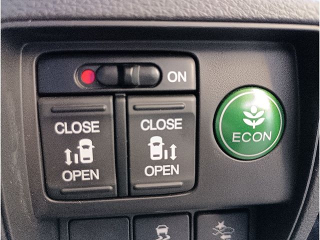 HONDA ODYSSEY HYBRID 2016 Image 31