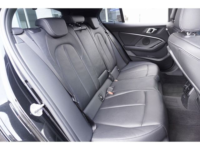 BMW 1SERIES 2021 Image 31