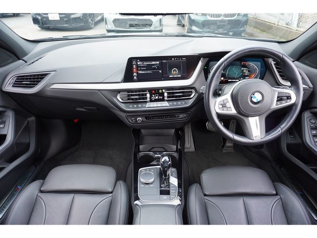 BMW 1SERIES 2021 Image 31