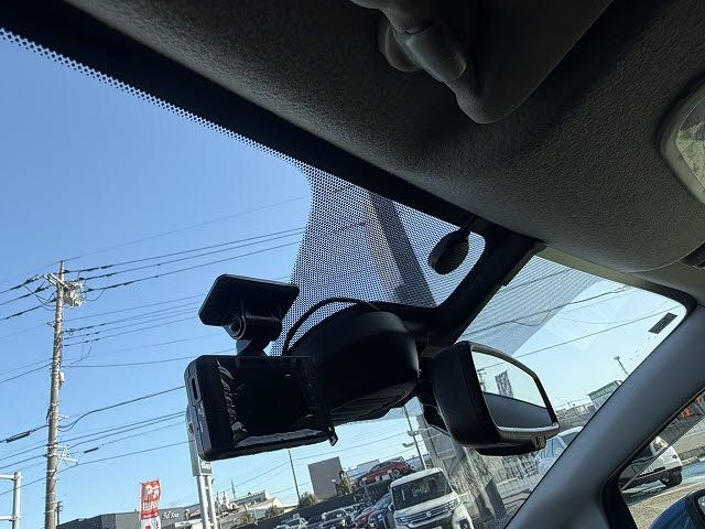 NISSAN NOTE 2015 Image 31