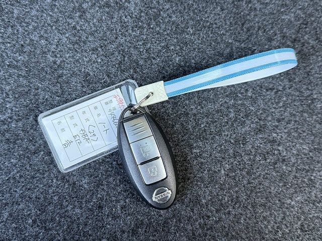 NISSAN NOTE 2015 Image 31