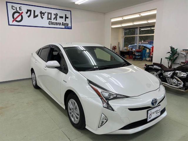 TOYOTA PRIUS 2018 Image 31