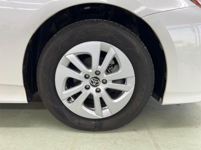 TOYOTA PRIUS 2018 Image 31