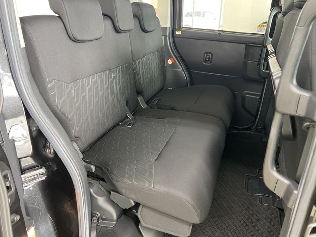 TOYOTA ROOMY 2017 Image 31