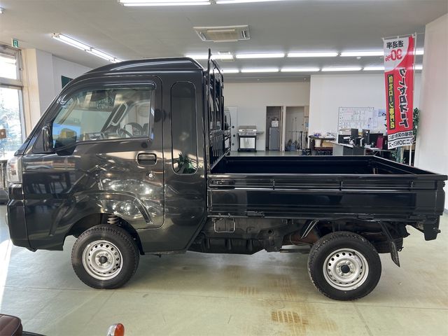 DAIHATSU HIJET TRUCK 4WD 2020 Image 31