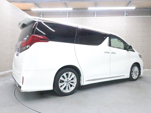 TOYOTA ALPHARD 2015 Image 31