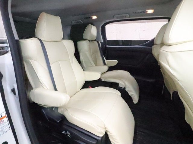 TOYOTA ALPHARD 2015 Image 31