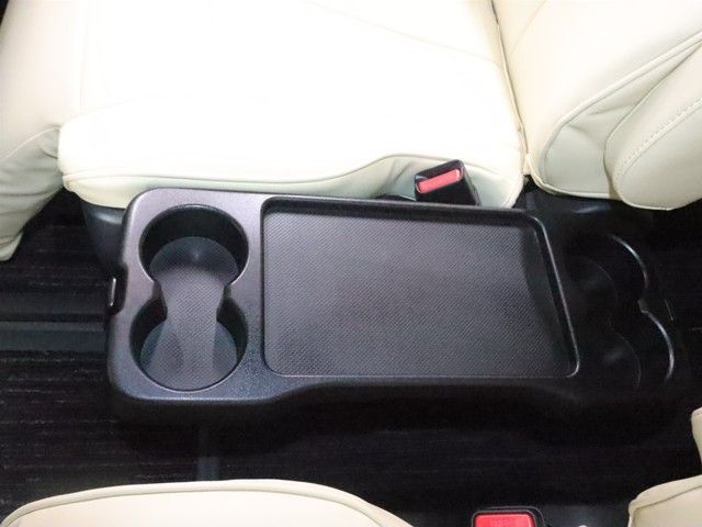 TOYOTA ALPHARD 2015 Image 31