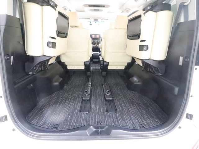 TOYOTA ALPHARD 2015 Image 31