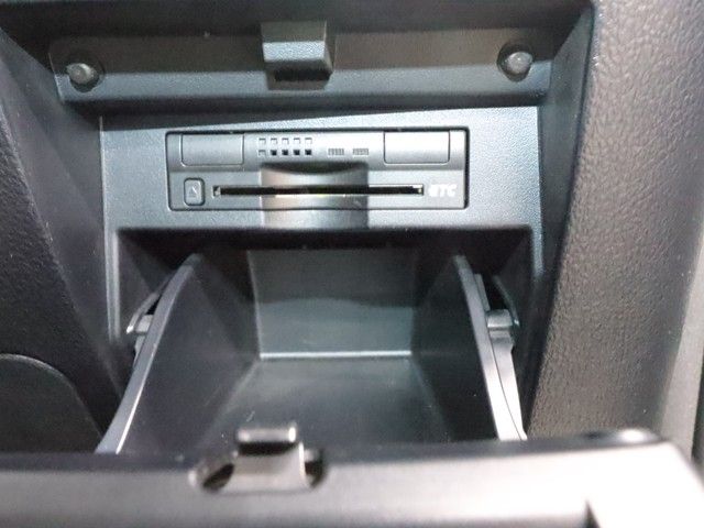 TOYOTA ALPHARD 2015 Image 31