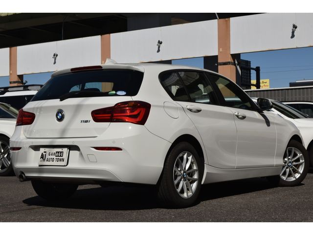 BMW 1SERIES 2016 Image 31