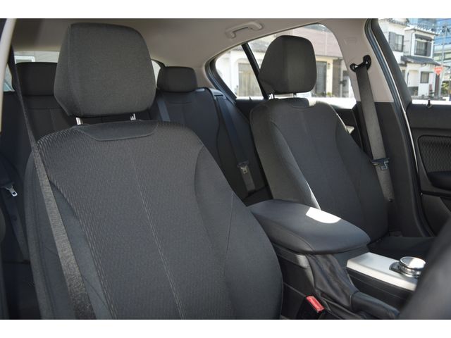 BMW 1SERIES 2016 Image 31