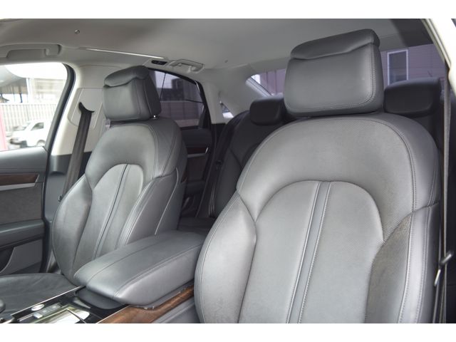 AUDI A8 2014 Image 31