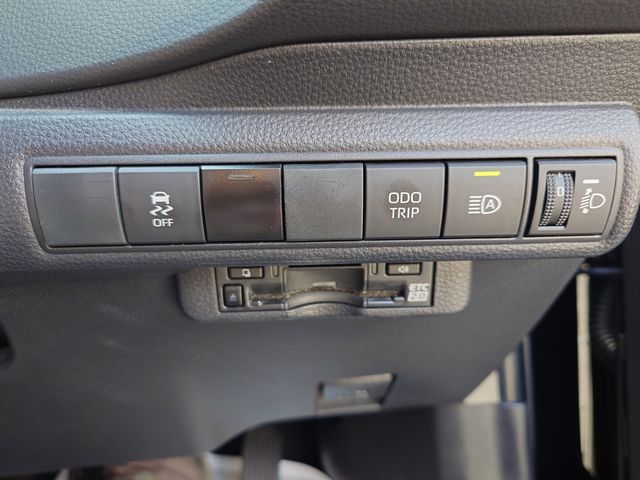 TOYOTA COROLLA SPORT HYBRID 2023 Image 31