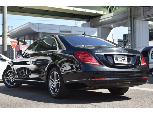 MERCEDES BENZ S CLAS 2015 Image 31
