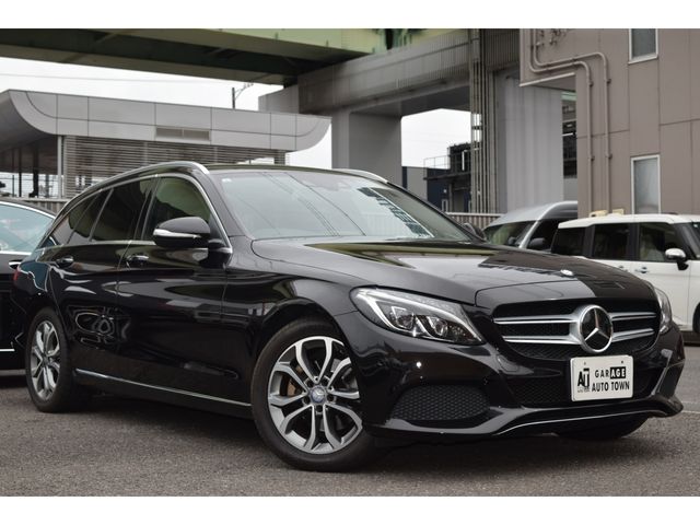MERCEDES BENZ C CLAS 2015 Image 31