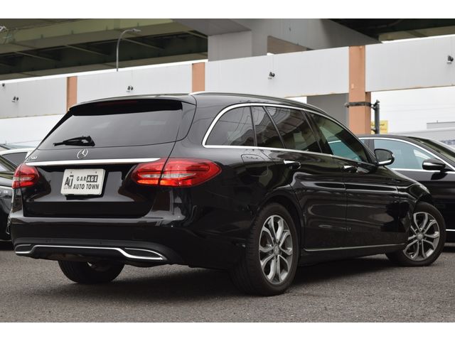 MERCEDES BENZ C CLAS 2015 Image 31