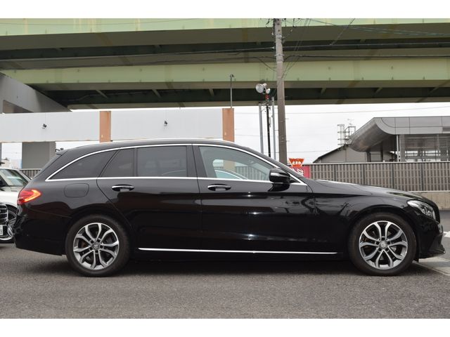 MERCEDES BENZ C CLAS 2015 Image 31