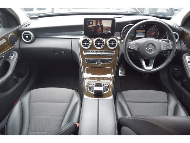 MERCEDES BENZ C CLAS 2015 Image 31