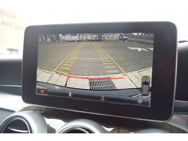 MERCEDES BENZ C CLAS 2015 Image 31