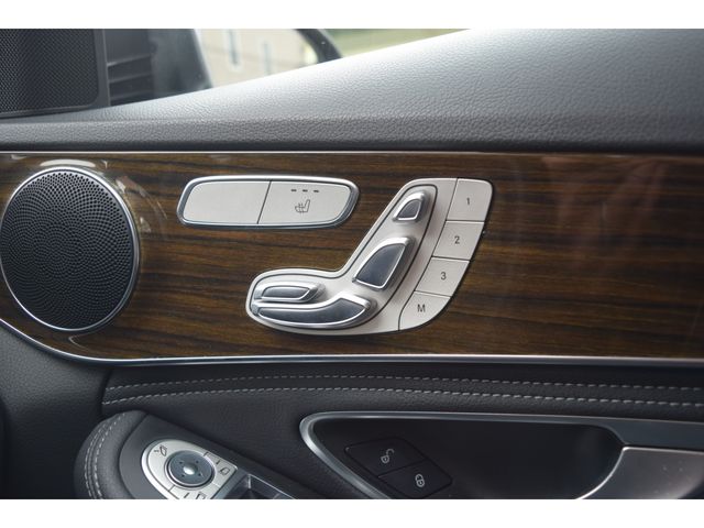 MERCEDES BENZ C CLAS 2015 Image 31