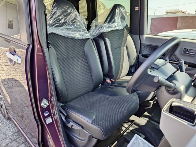 DAIHATSU TANTO CUSTOM 2020 Image 31