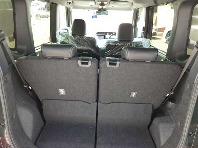 DAIHATSU TANTO CUSTOM 2020 Image 31