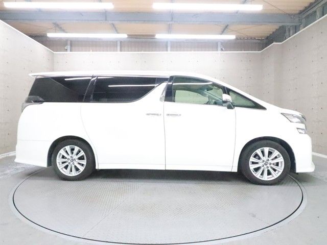 TOYOTA VELLFIRE 2016 Image 31