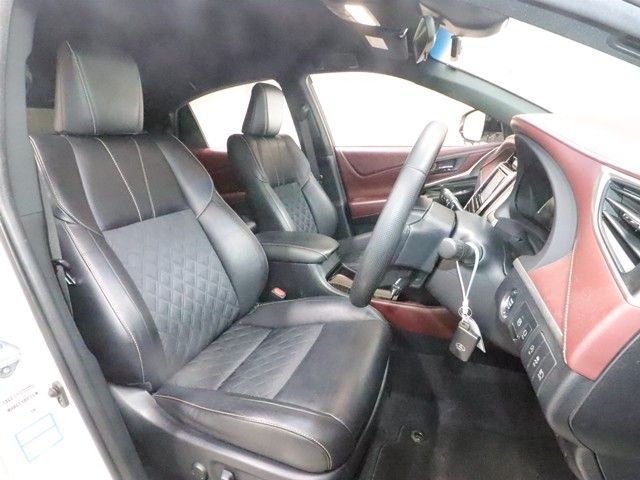 TOYOTA HARRIER 2WD 2017 Image 31