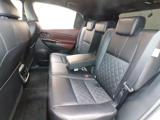 TOYOTA HARRIER 2WD 2017 Image 31