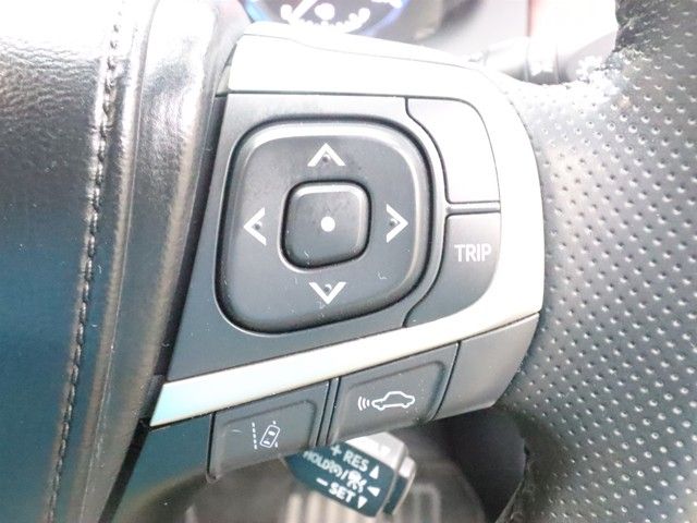 TOYOTA HARRIER 2WD 2017 Image 31