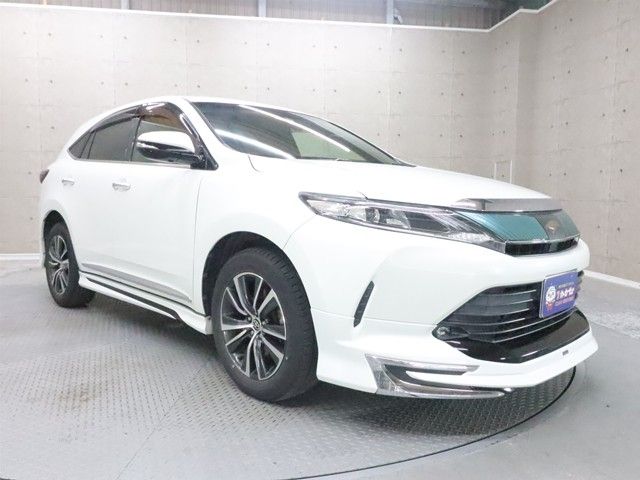 TOYOTA HARRIER 2WD 2017 Image 31