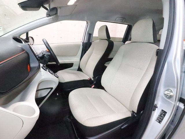 TOYOTA SIENTA 2018 Image 31