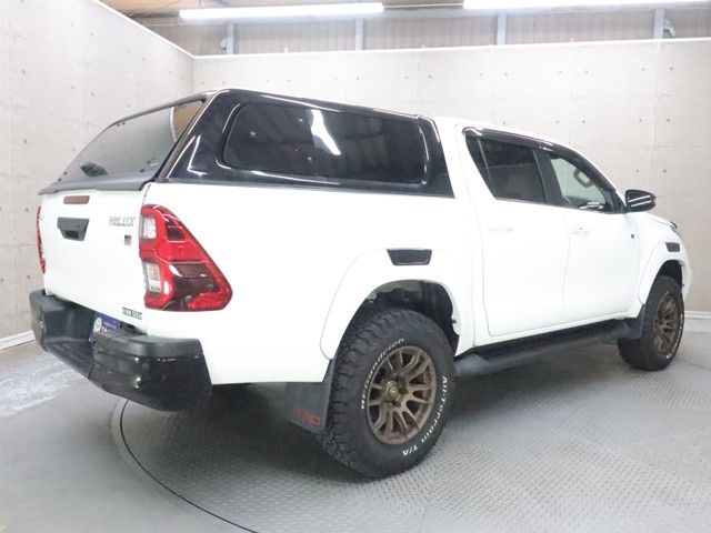 TOYOTA HILUX 4WD 2023 Image 31