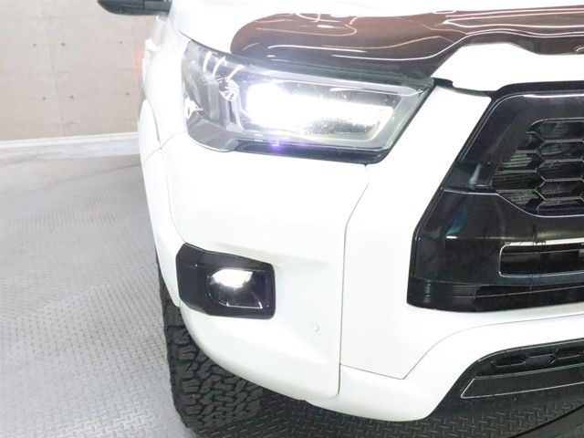 TOYOTA HILUX 4WD 2023 Image 31